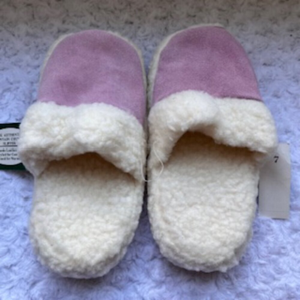 NEW Vintage Authentic Mountain Country Purple Slippers Women’s Size 7 NWT - Picture 1 of 7